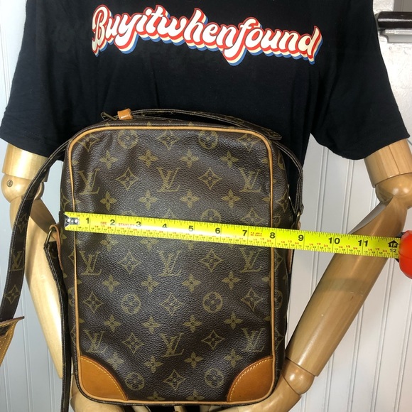 LOUIS VUITTON DANUBE MM Monogram Adjustable Crossbody Shoulder Bag LV DUST BAG - Picture 16 of 17